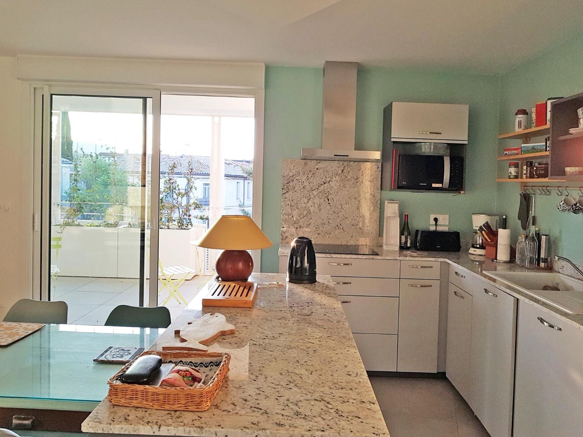 Appartement Centre Ville Beaux Arts 2 Personnes Calme Et Confort Montpellier Bagian luar foto